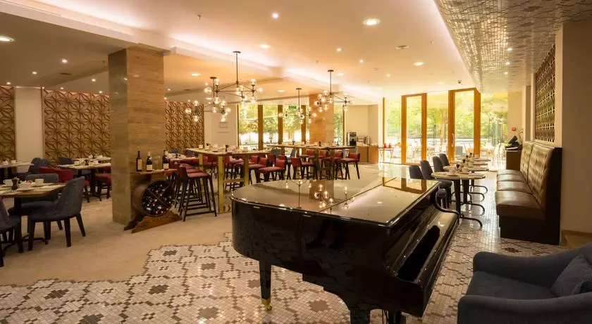 RADISSON BLU YEREVAN